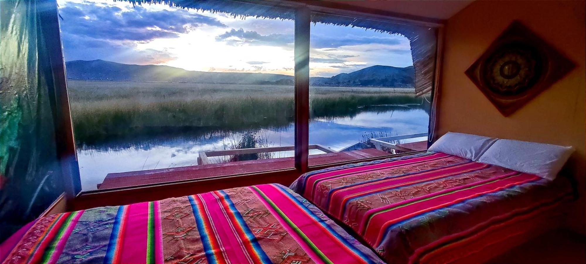 Los Uros Пуно Экстерьер фото
