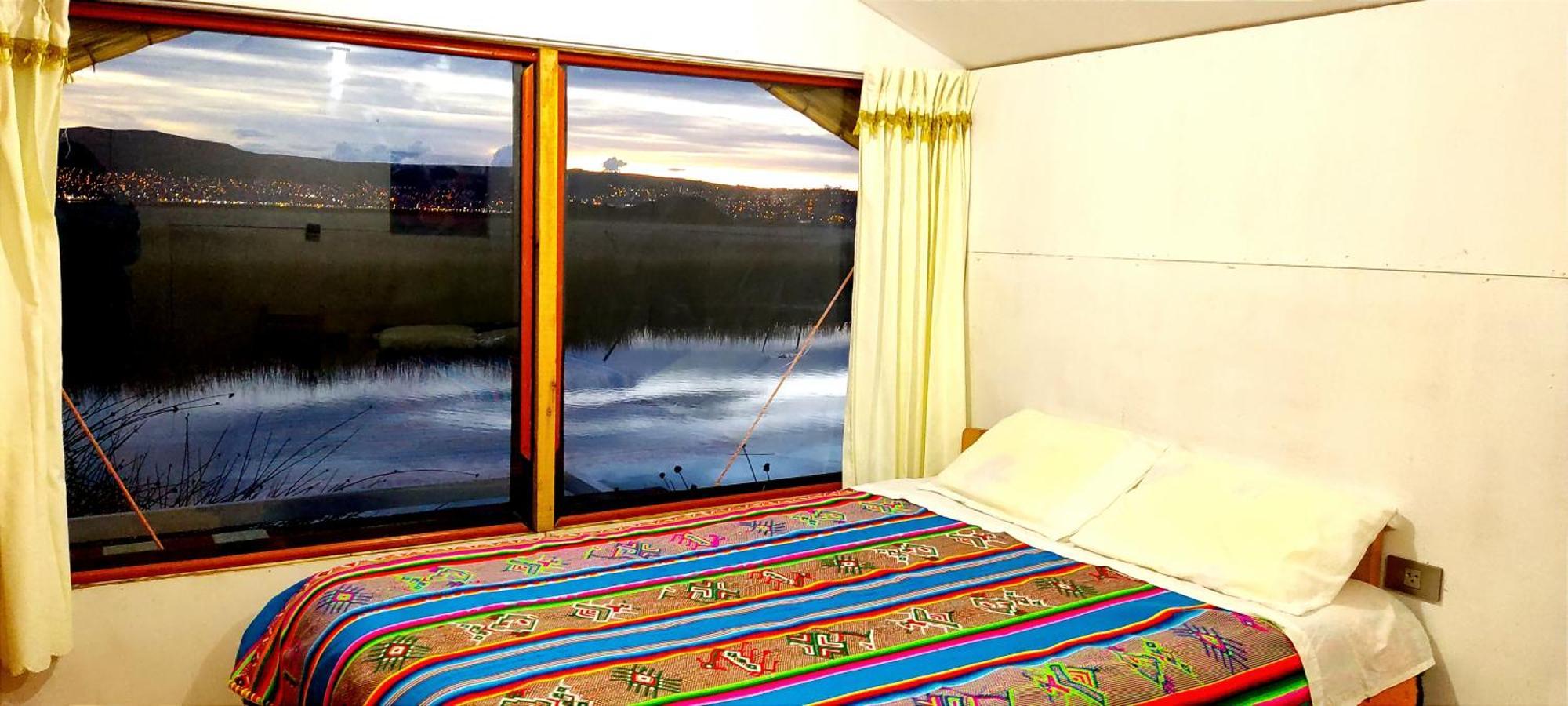 Los Uros Пуно Экстерьер фото